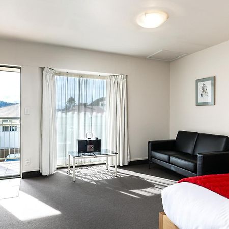 Jasmine Court Motel Пиктон Экстерьер фото